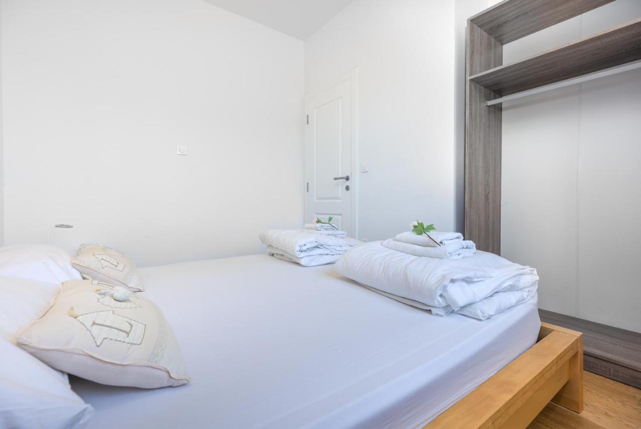 Apartment Ana Solin Esterno foto