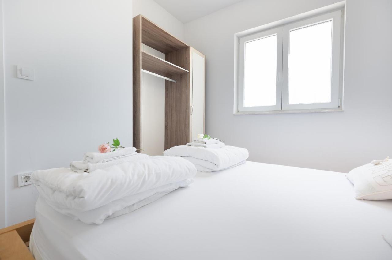 Apartment Ana Solin Esterno foto